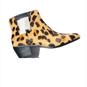 Cole Haan Womens Black Tan Leopard Calf Hair Block Heel Zip Up Bootie Sz 7.5 New